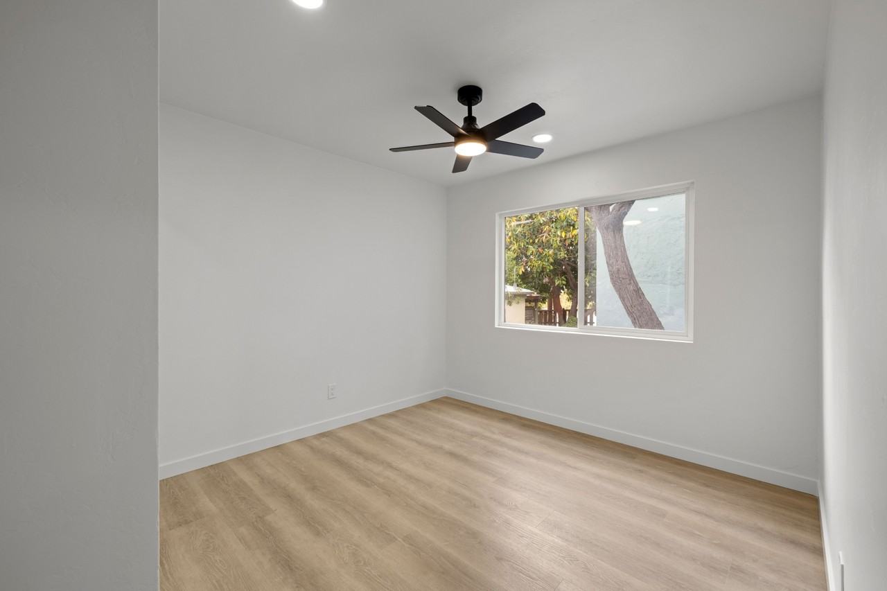 1940-48 31st Street - Photo 3 of 16