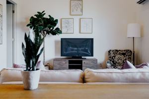 featured image of 11325 Park Square Dr