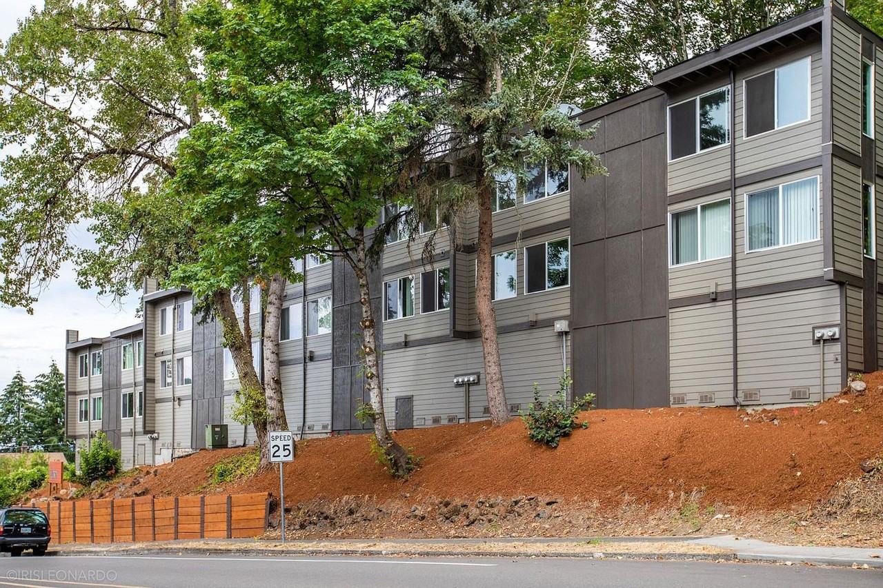 The Hudson - Photo 2 of 21