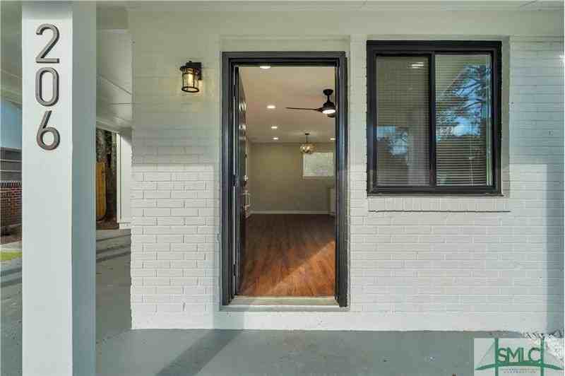 206 Seminole St - Photo 5 of 43