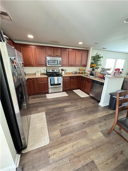 320 Grasslands Dr - Photo 6 of 20