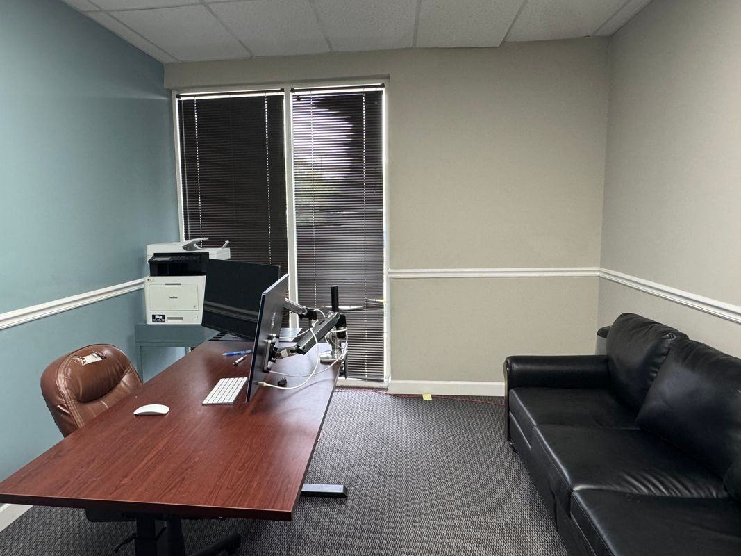 5300 Memorial Dr - Photo 2 of 7