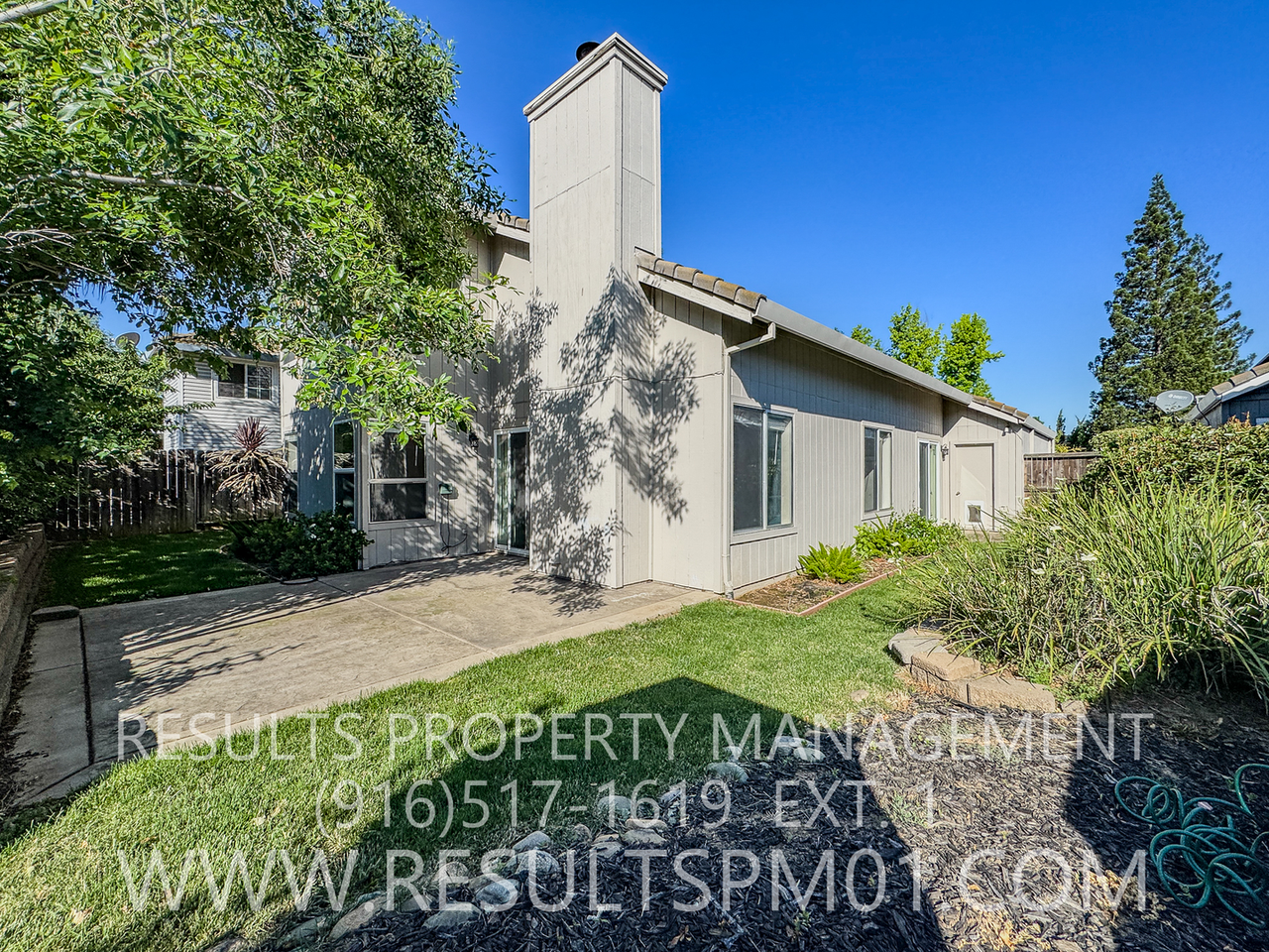 3546 Willard Way - Photo 3 of 36