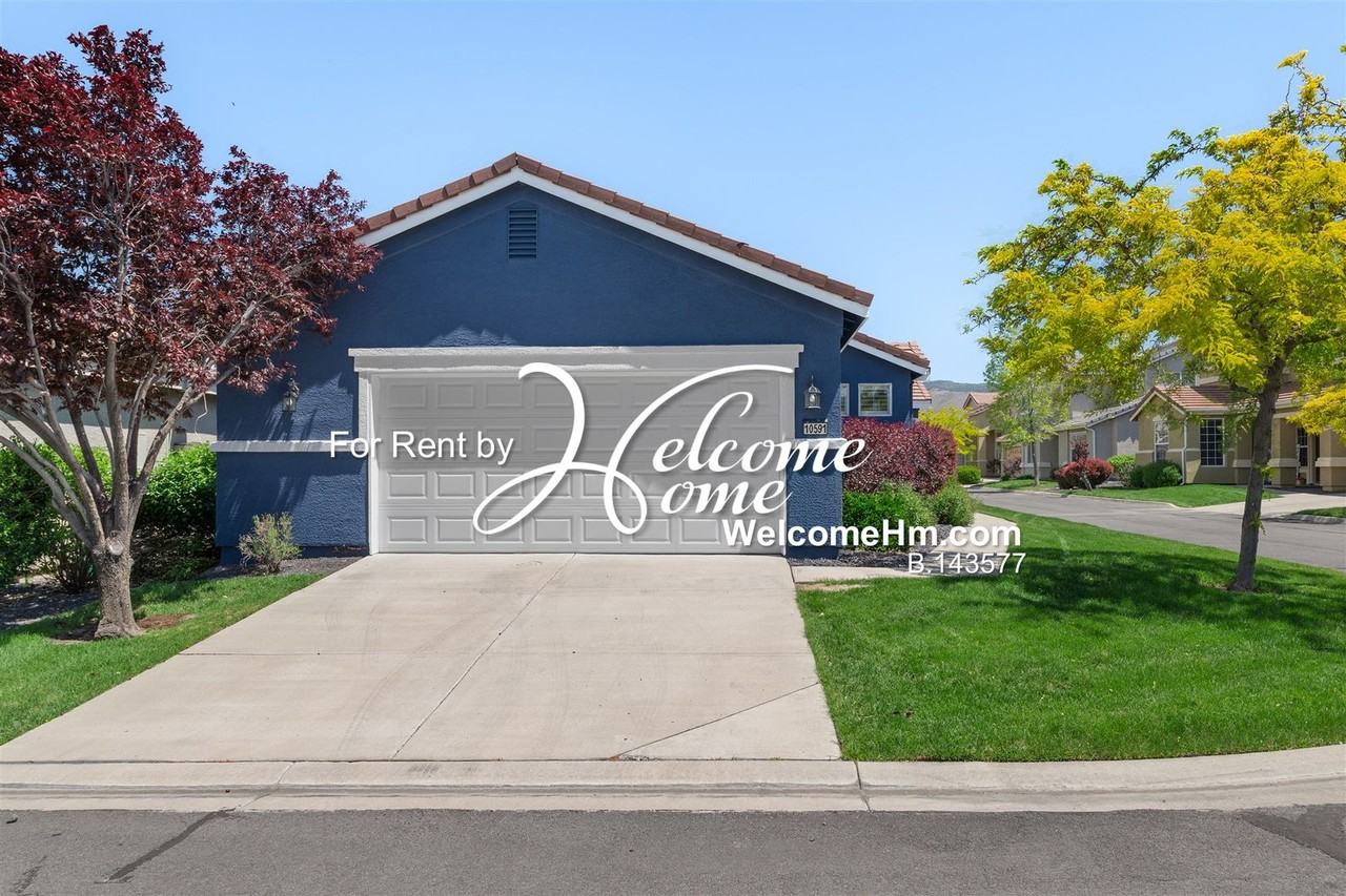 10591 Iron Point Cir - Photo 2 of 33