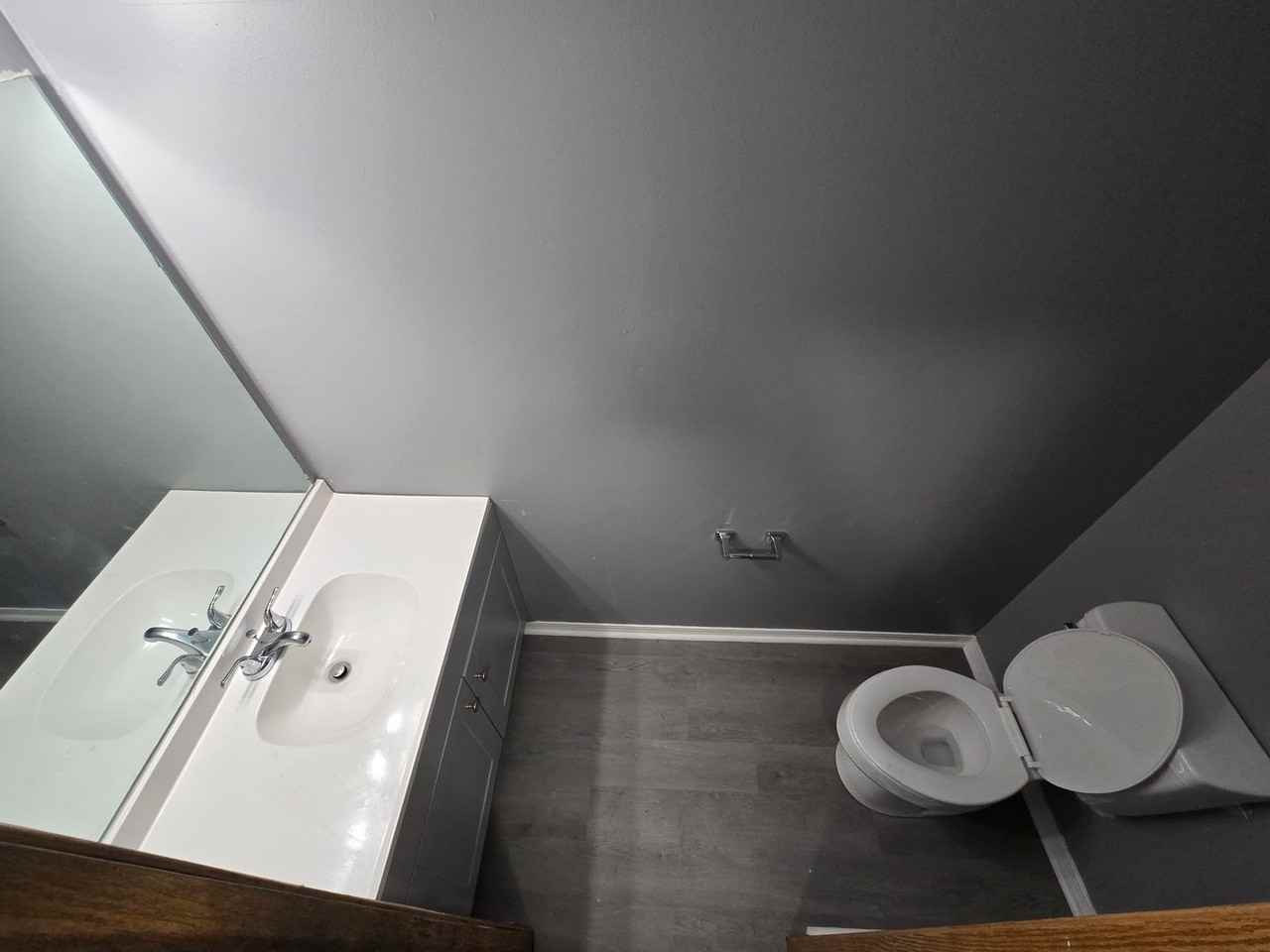 207 E Bancroft St - Photo 5 of 9