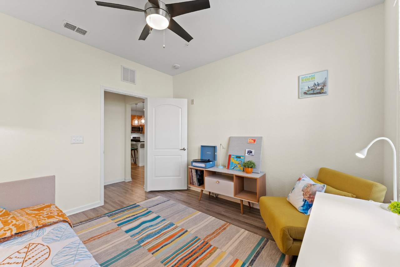 Carlyle at Bartram Park - Photo 4 of 16