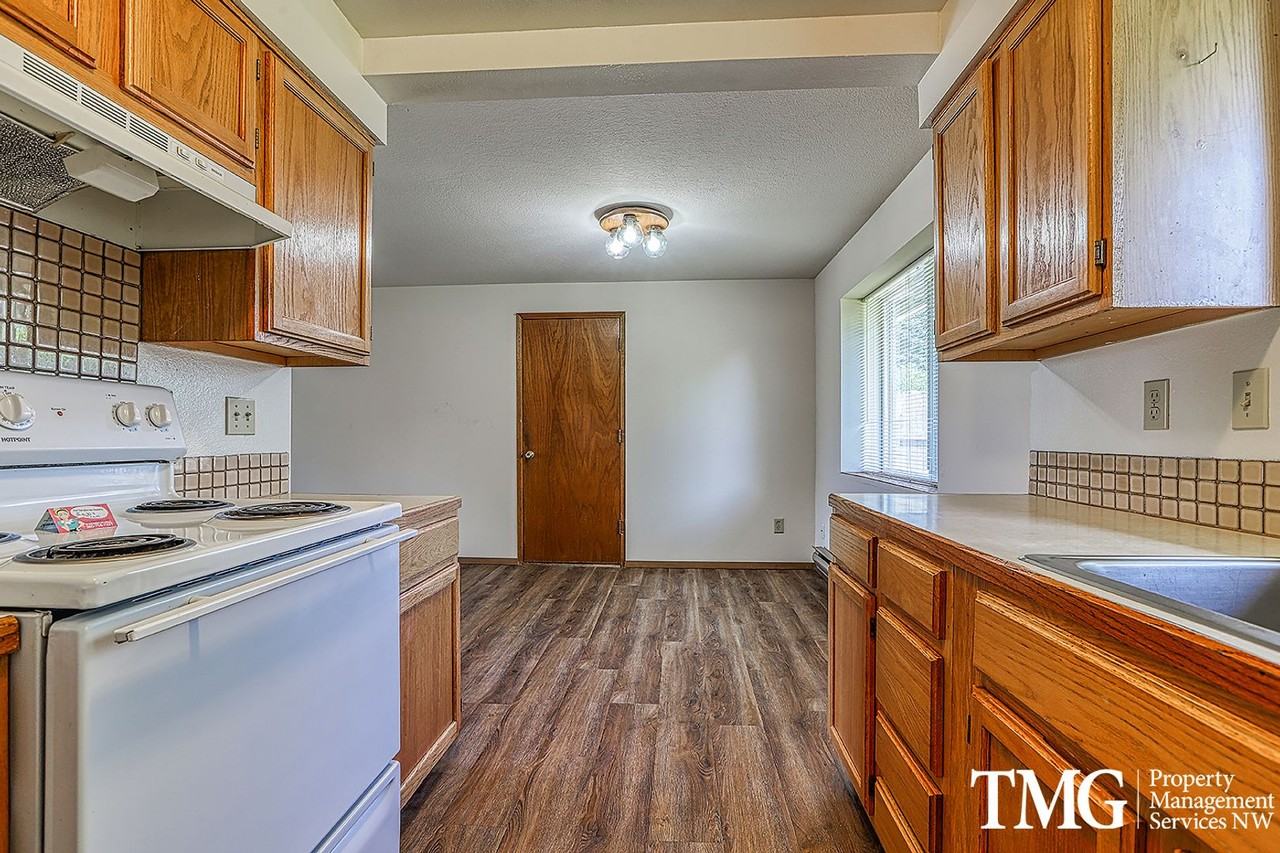 3335 Addy St - Photo 2 of 22