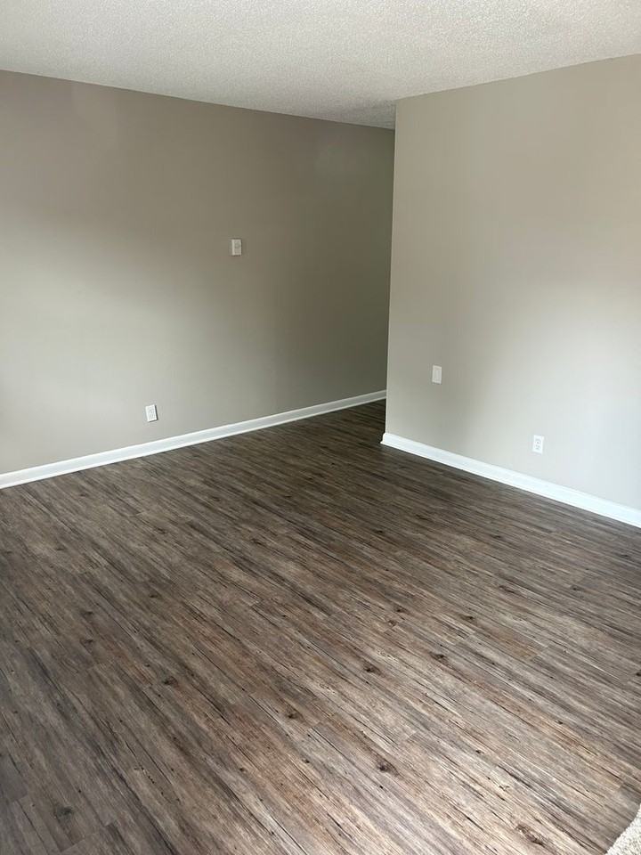 134 Cedar Point Rd - Photo 3 of 7