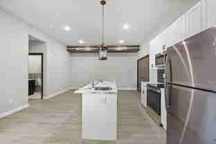 405 N Simpson St - Photo 1 of 1
