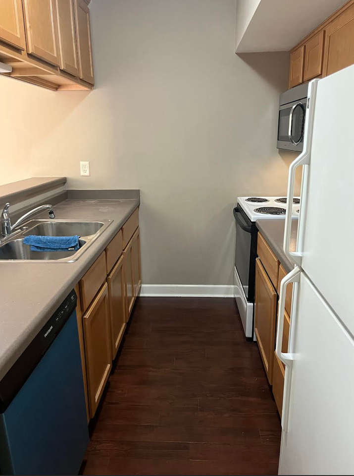 210 - Bolson Dr. - Photo 3 of 7