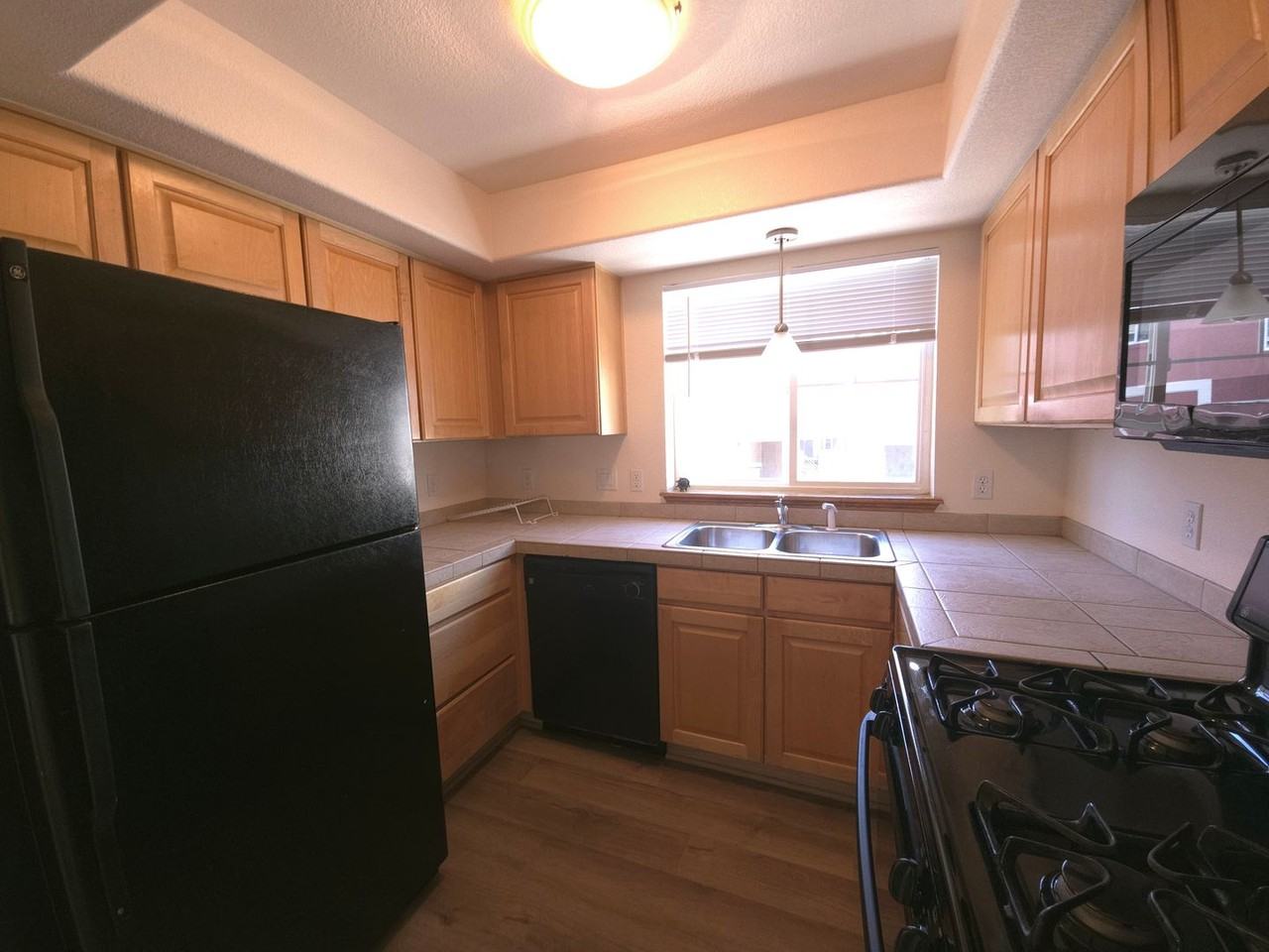 1001 Laramie Blvd #15E - Photo 5 of 18