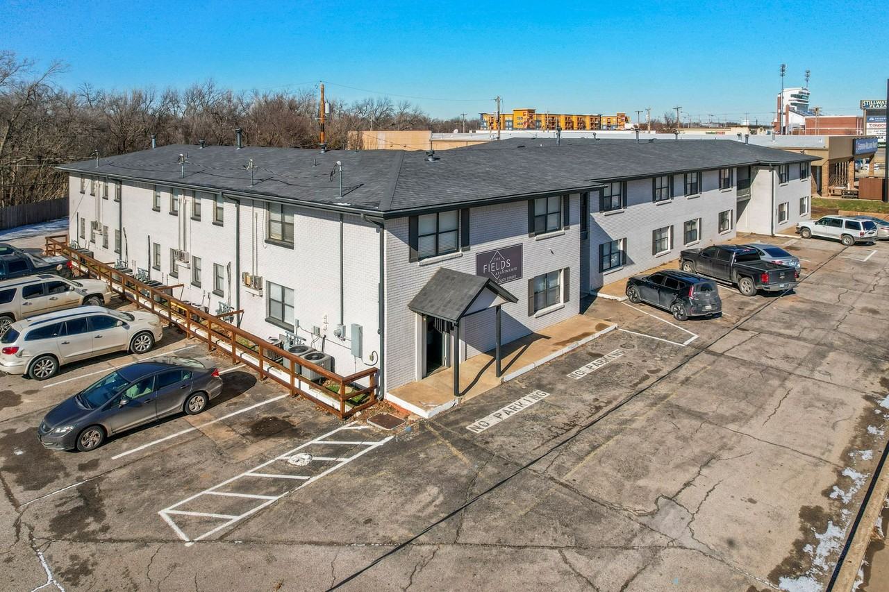 1108 North Duck Street - Photo 2 of 50