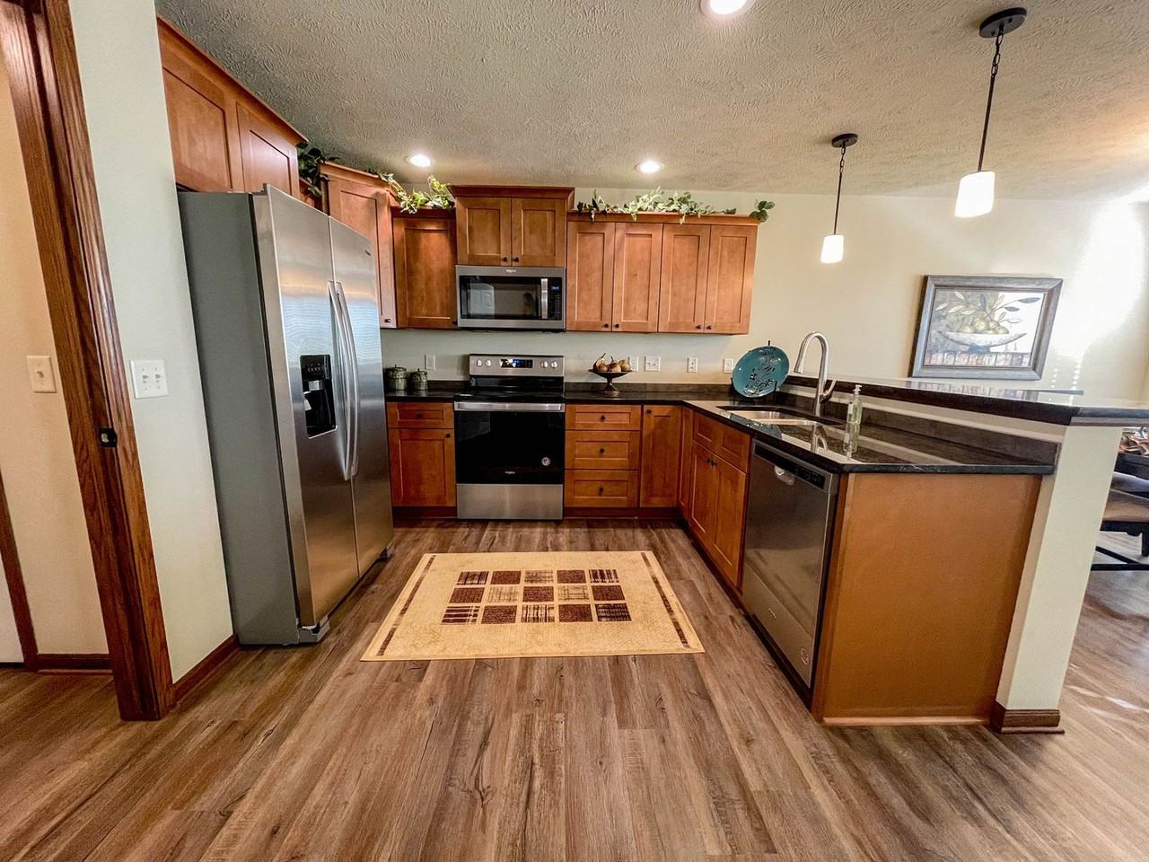 Las Verdes - Photo 5 of 22