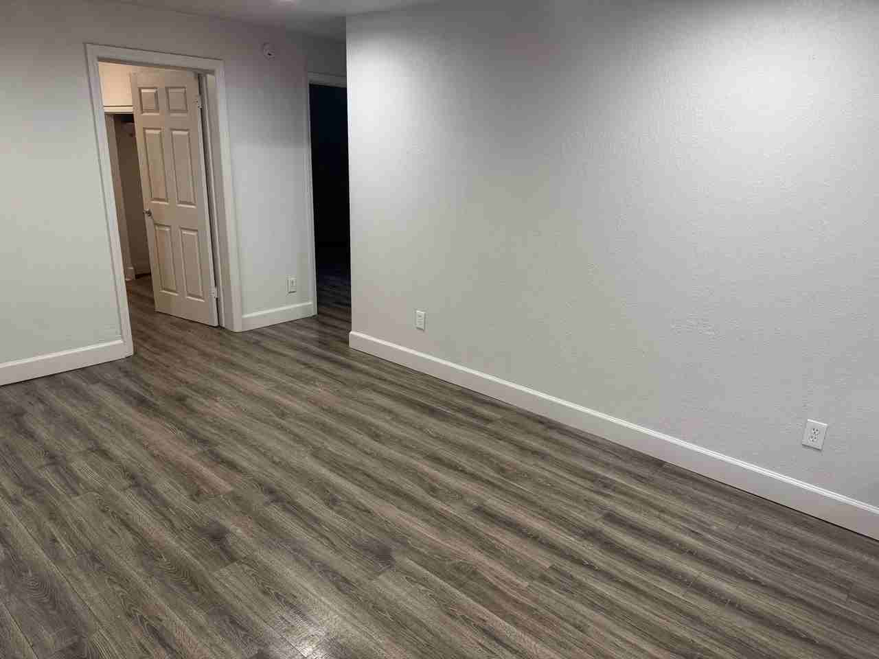 4024 Springfield St - Photo 4 of 11