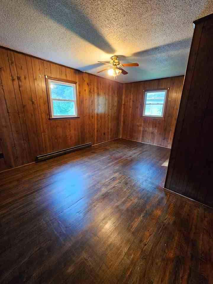 203 Brinkley Pl - Photo 6 of 9