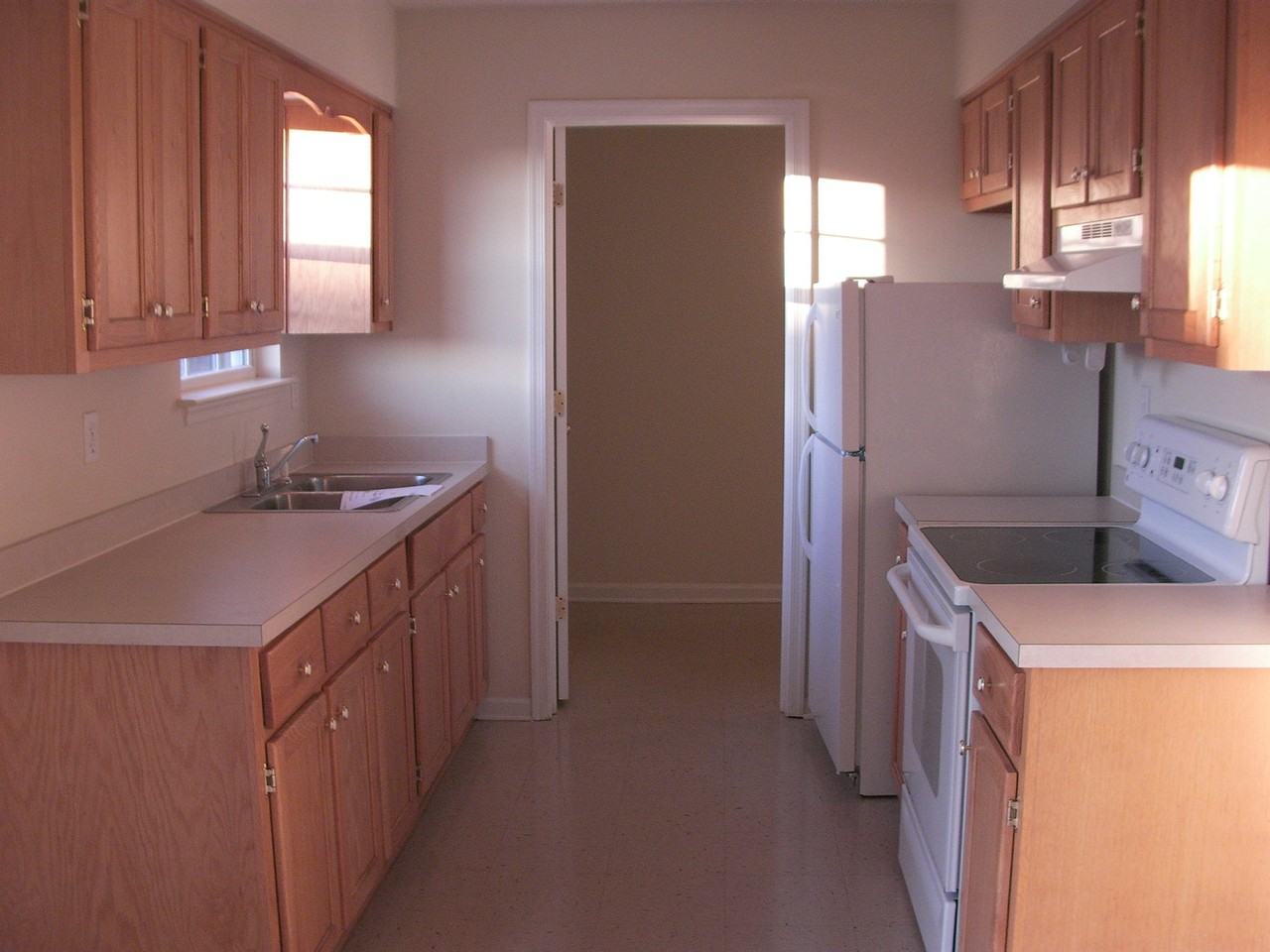 110 Stalling Ct - Photo 3 of 18