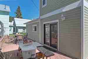 featured image of 51 2nd St