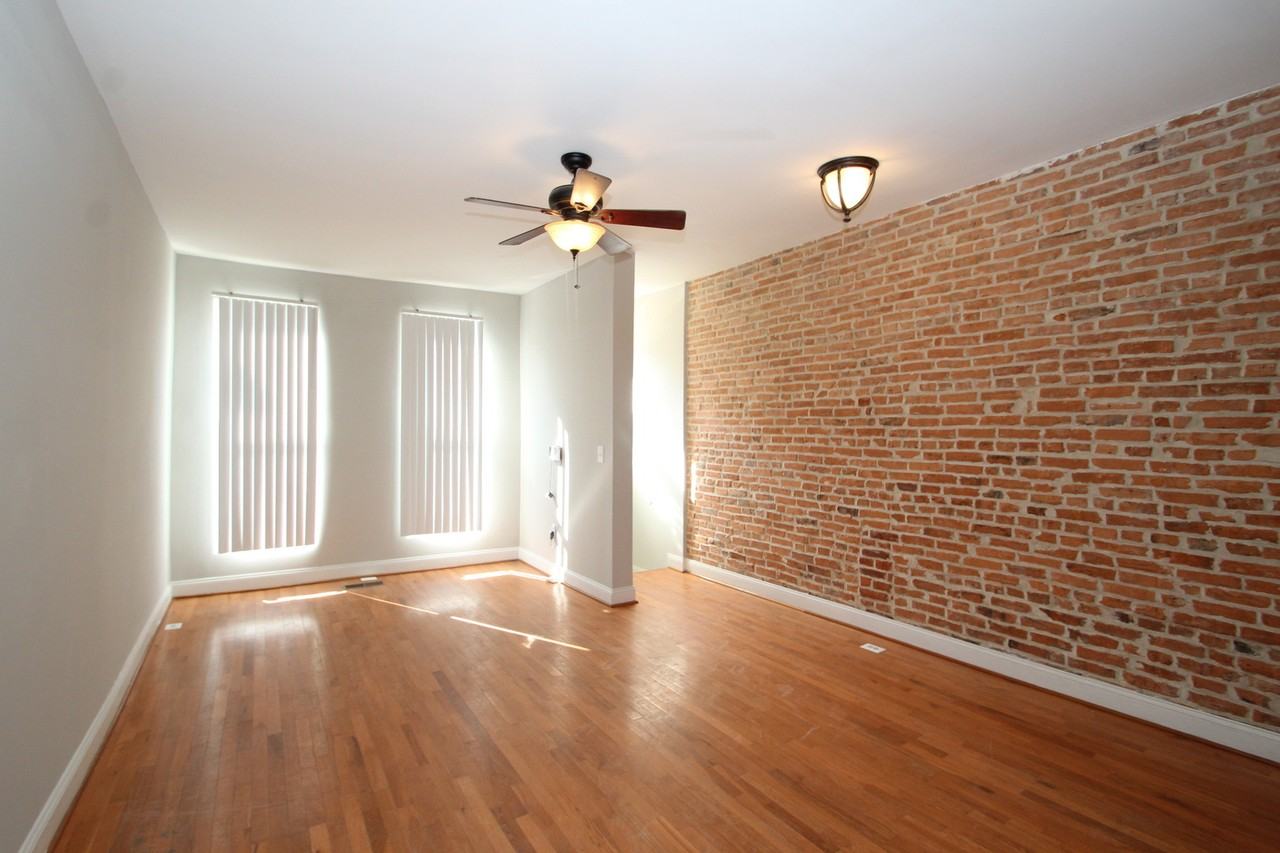 420 E Lorraine Ave - Photo 2 of 24