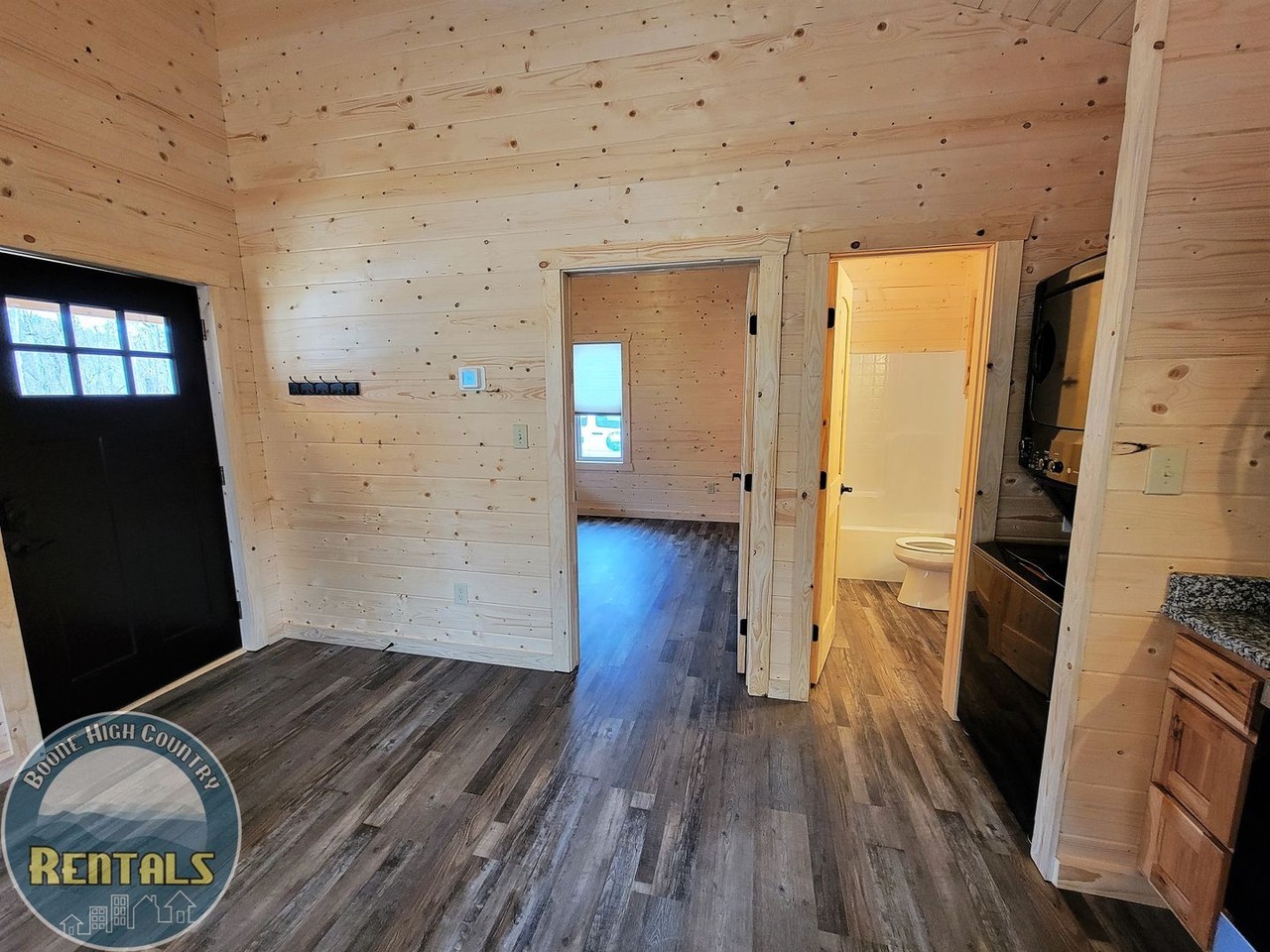 232 Oliver Ln - Photo 2 of 13