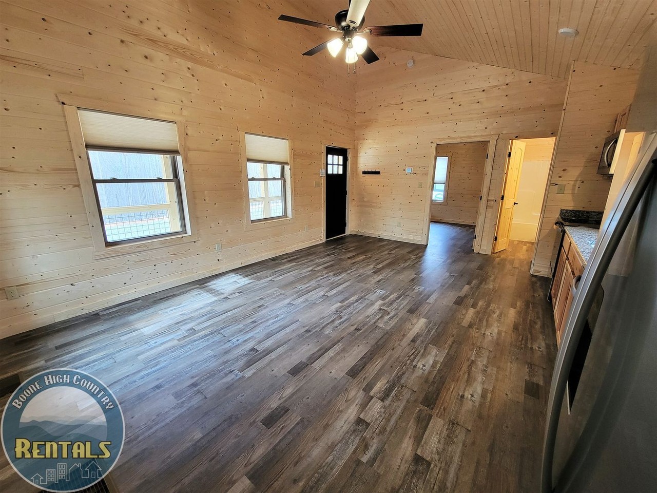 232 Oliver Ln - Photo 3 of 13