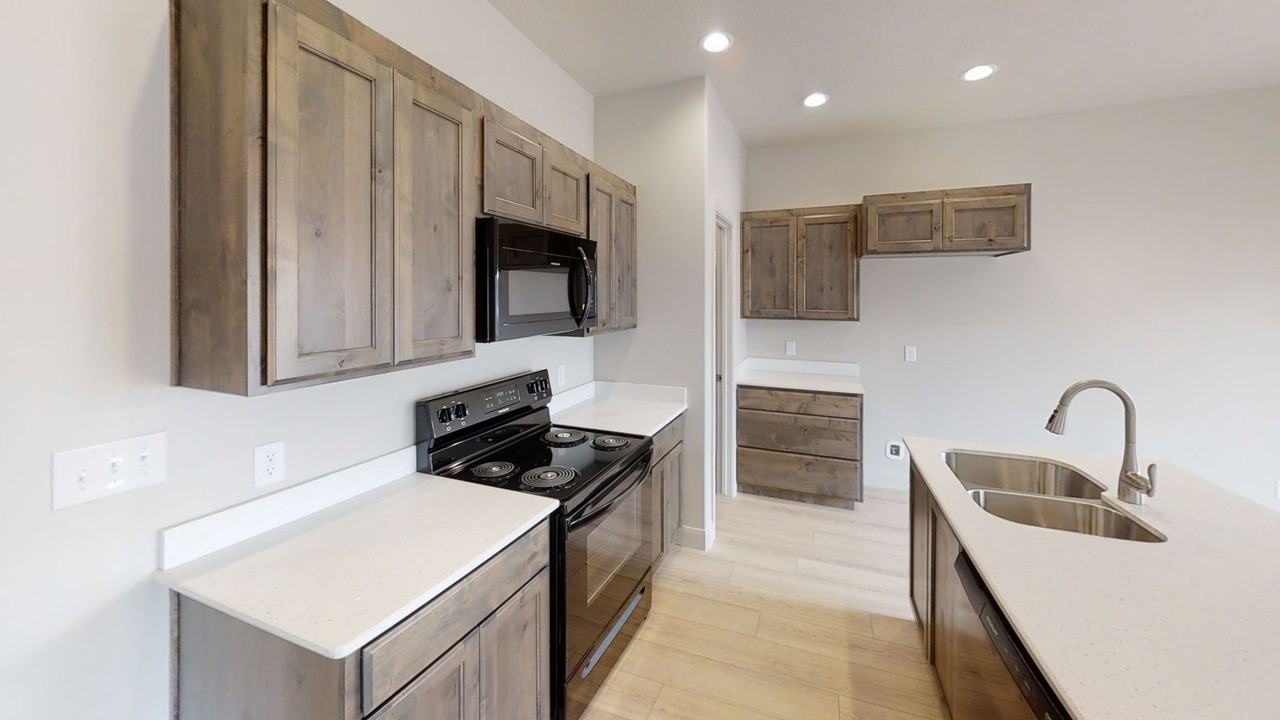 756 N Old Fort Dr - Photo 3 of 27