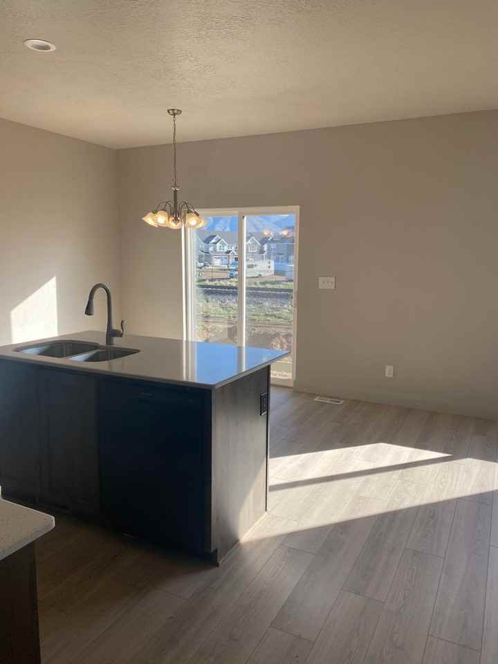 756 N Old Fort Dr - Photo 5 of 27