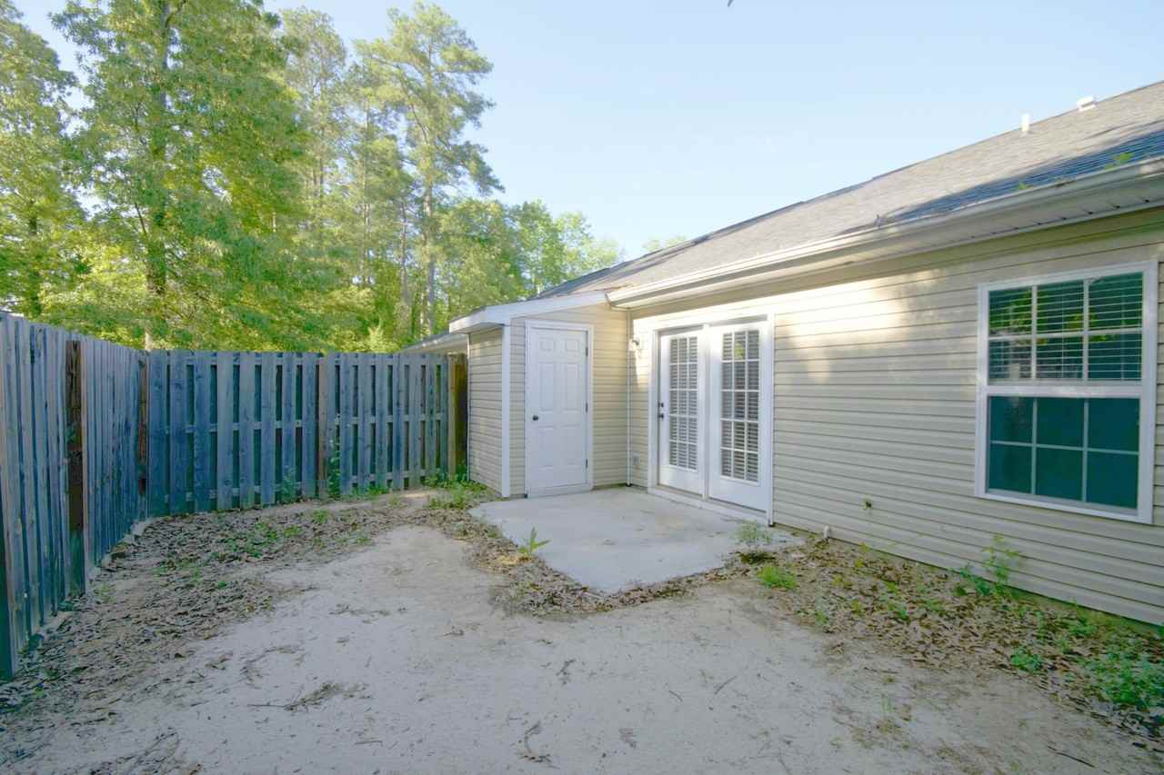 242 Haley Dr - Photo 6 of 7