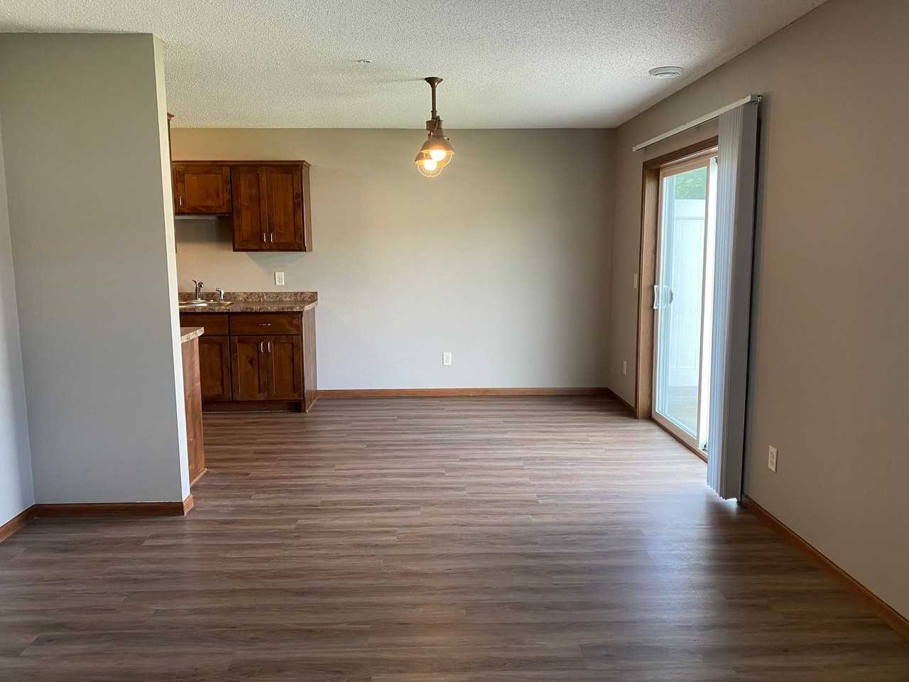 1964 Peach Dr Ne - Photo 2 of 10