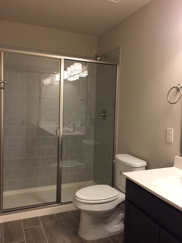 1057 W Sierra Vista Ct - Photo 2 of 11