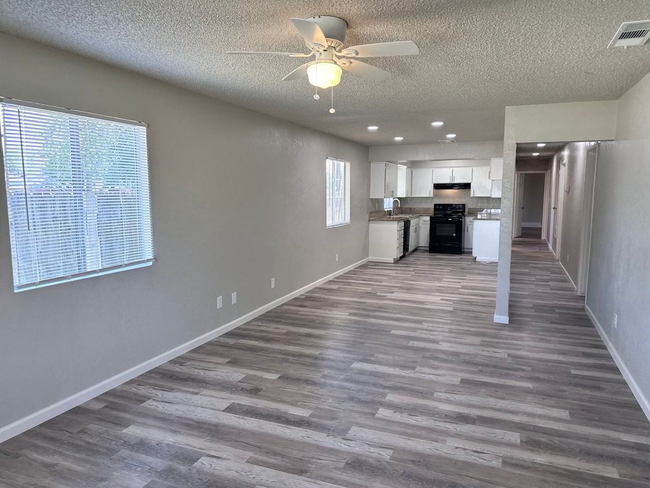 4190 E Mckenzie Ave - Photo 3 of 14