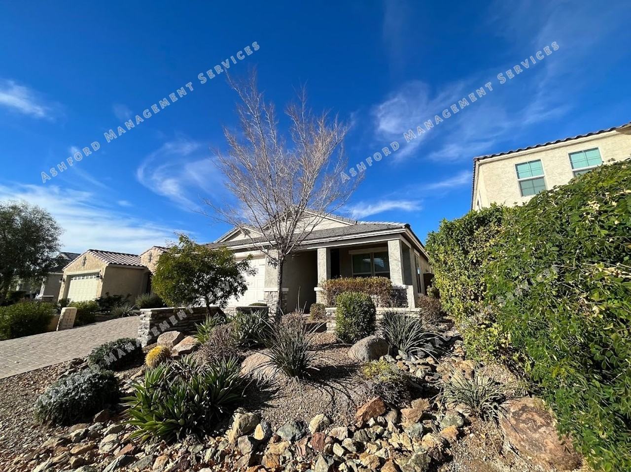 9582 W Cashman Dr - Photo 2 of 50