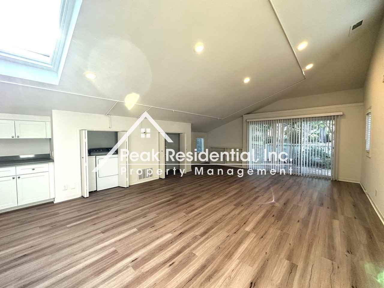 4740 Sun Run Ln - Photo 3 of 17