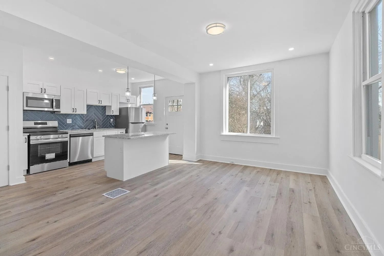 3518 Hudson Ave - Photo 5 of 20