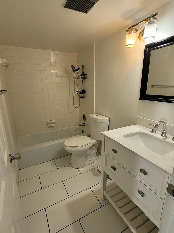 1550 11th St Ne #3 - Photo 5 of 19