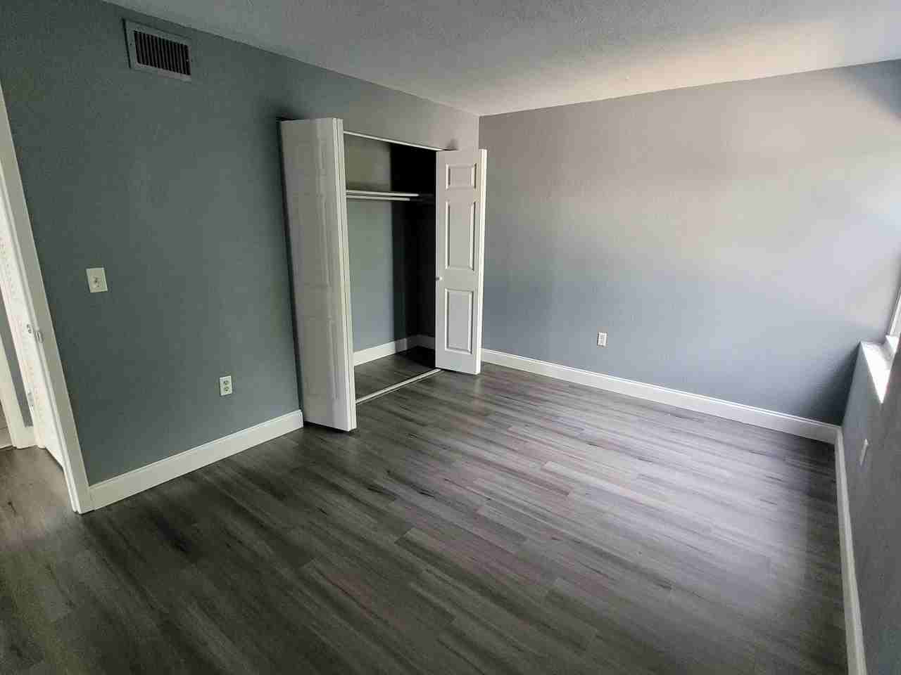 1550 11th St Ne #3 - Photo 6 of 19