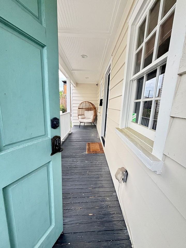 11 H St - Photo 3 of 23