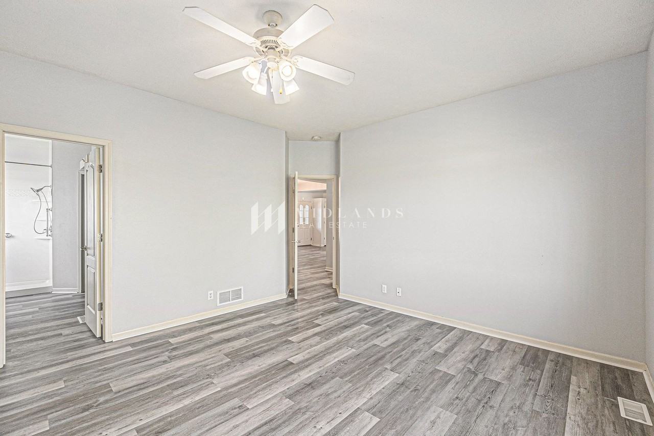 6738 S 188th Ave - Photo 7 of 17