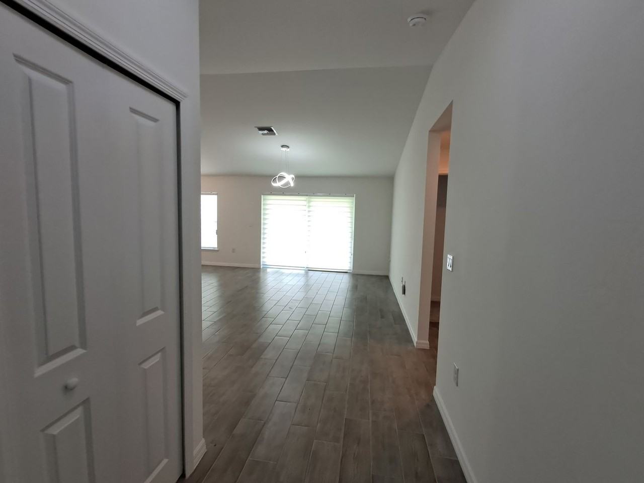 3303 8th St Sw - Photo 2 of 19