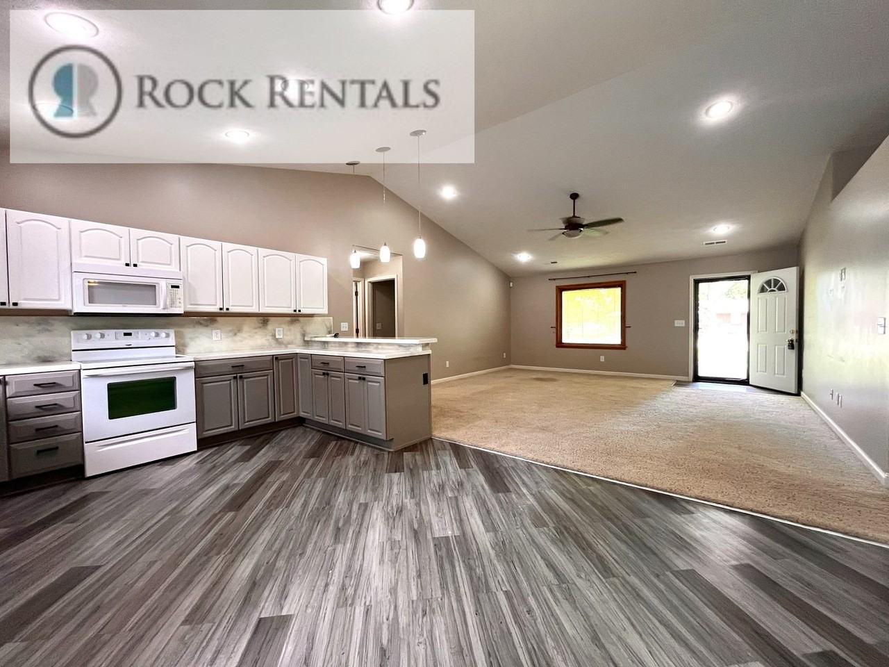 1611 W 17th Ave - Photo 2 of 16