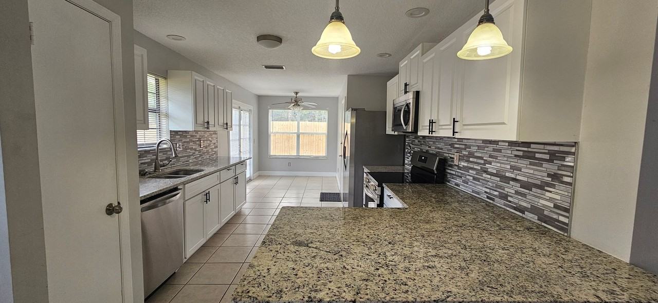 2625 Spring Valley Cir - Photo 6 of 13