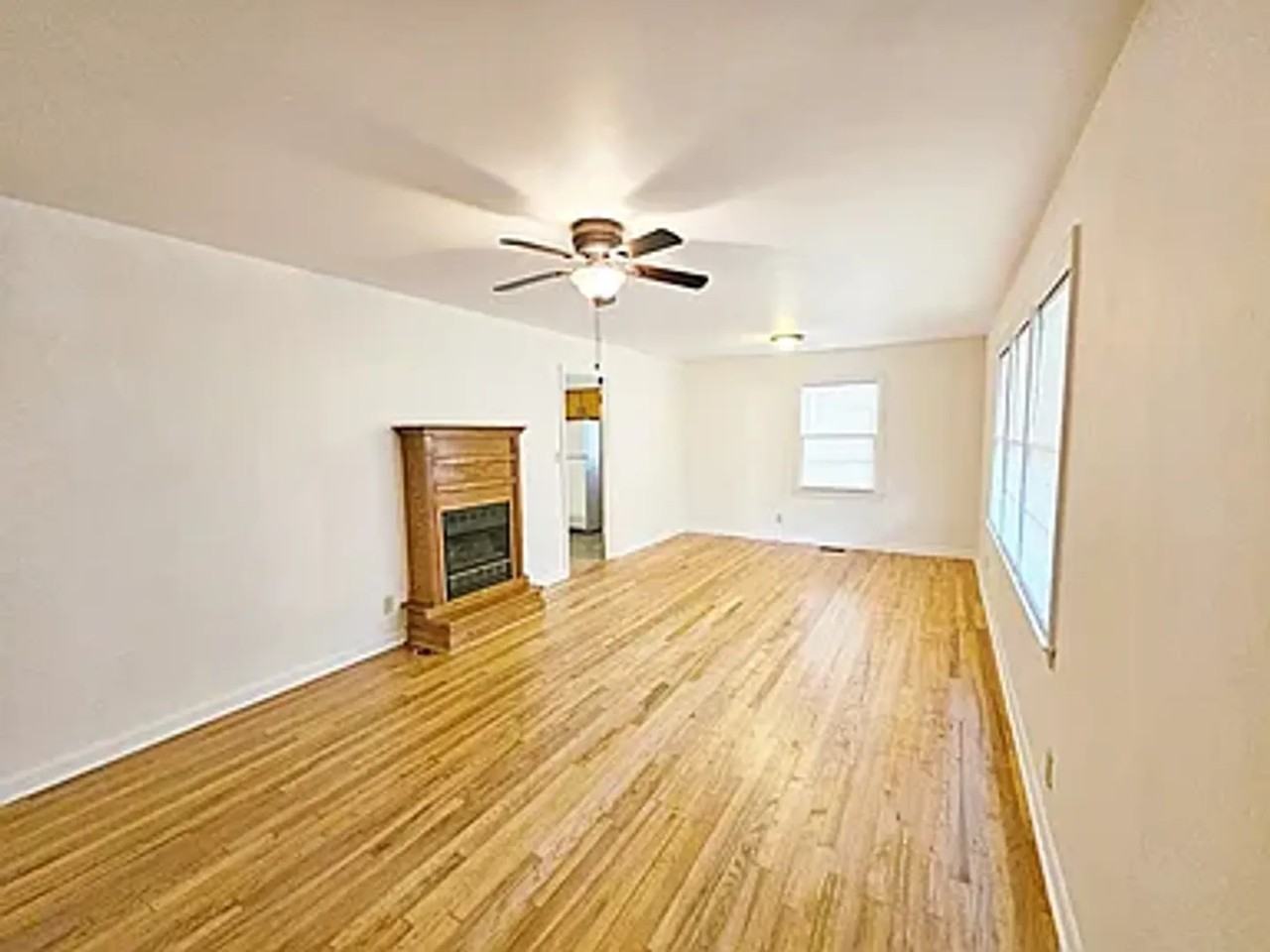 1971 Leesburg Hwy - Photo 2 of 10