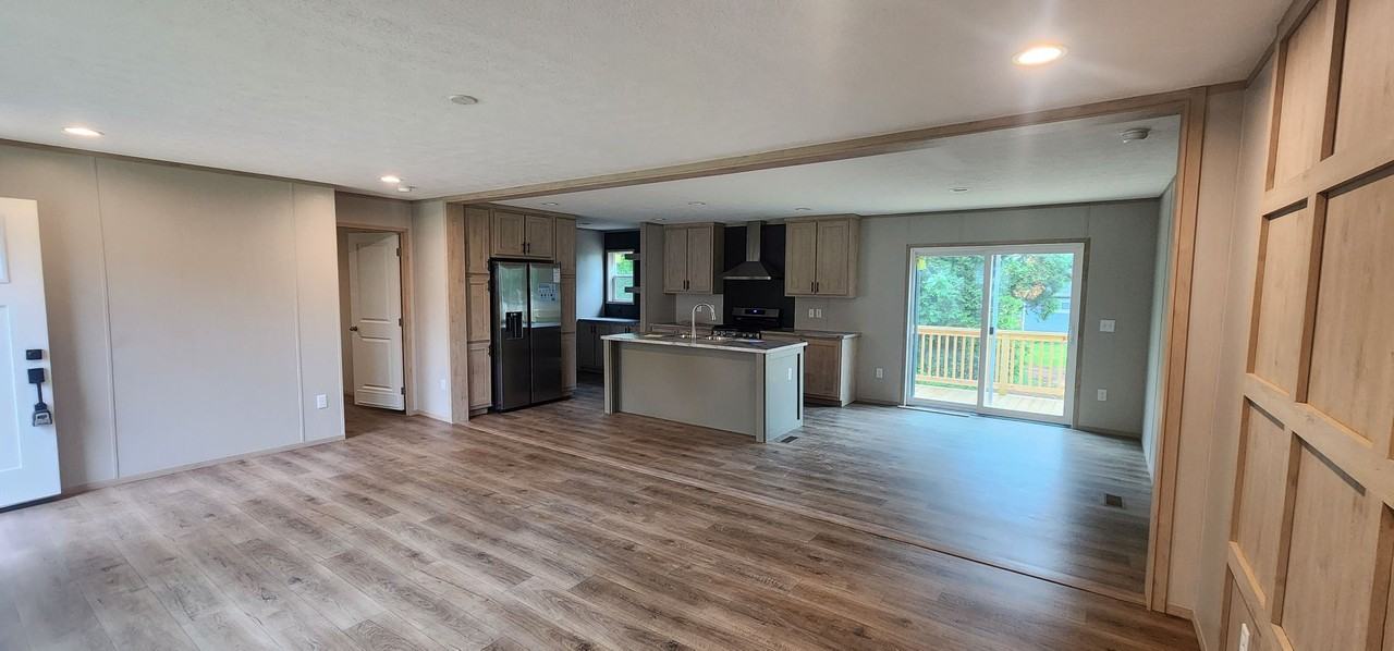 530 James St - Photo 2 of 20