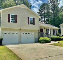 featured image of 380 River Trace Dr