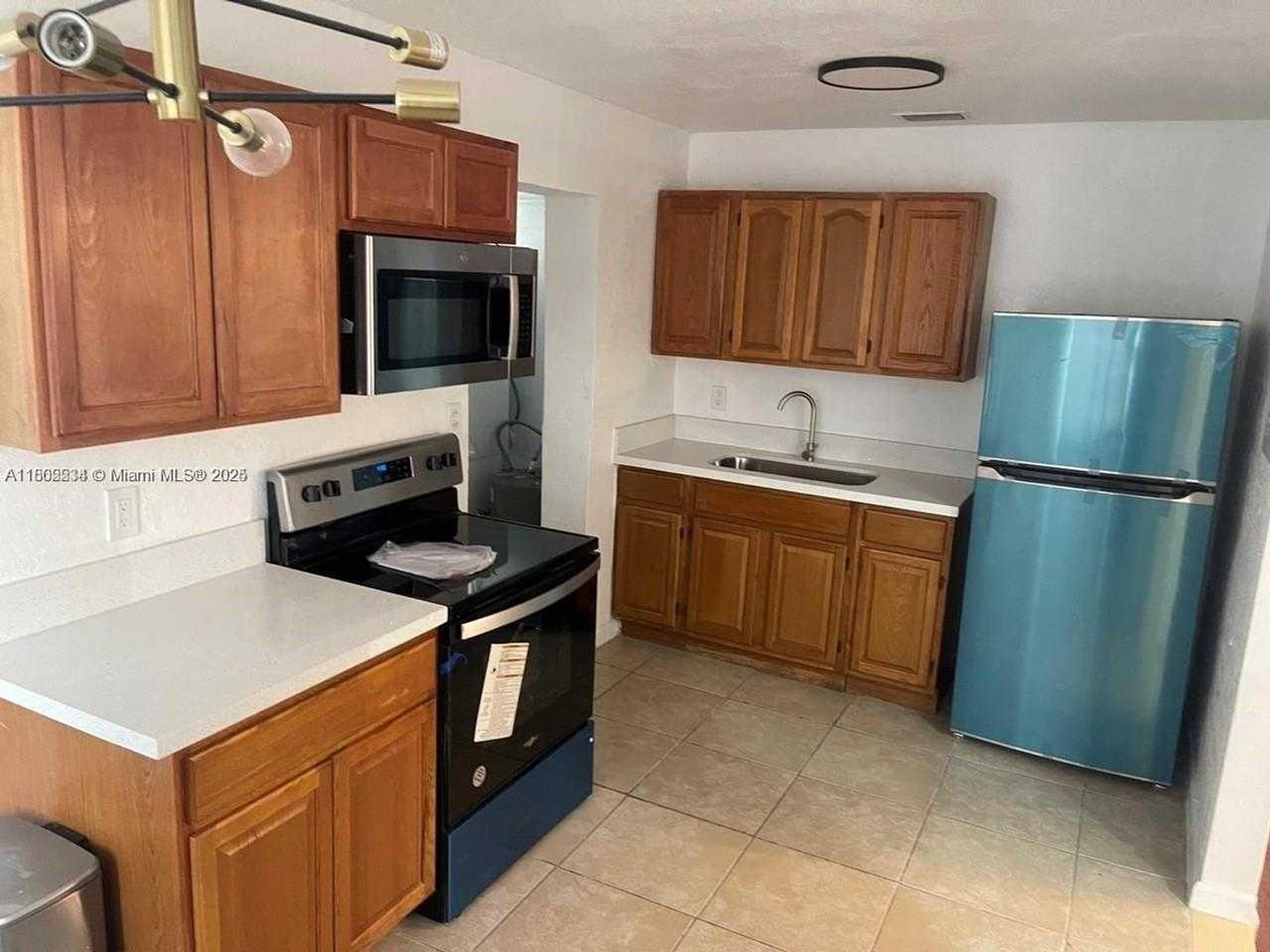 1225 Nw 45th St Frnt