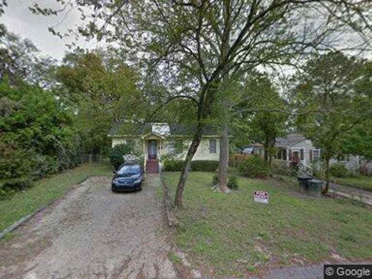 1513 Yancey St - Photo 4 of 11