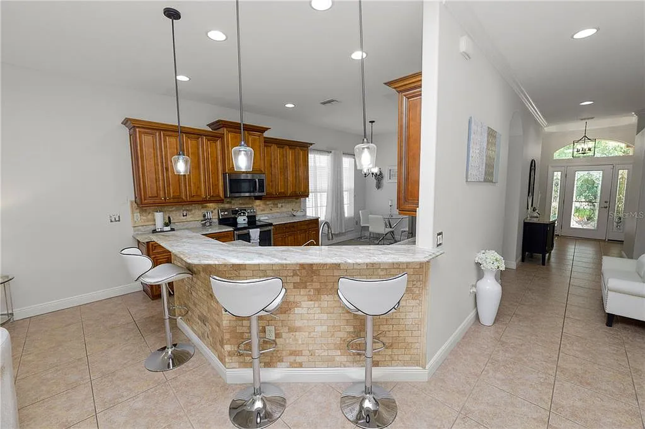 1167 Stoney Creek Blvd - Photo 2 of 11