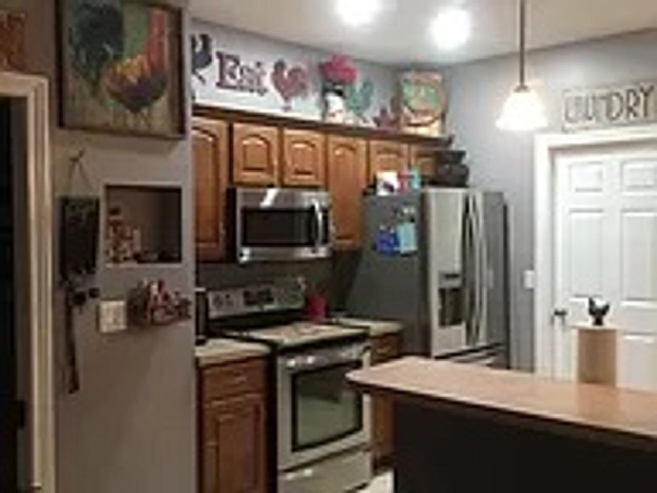 82 Sunkist Dr - Photo 3 of 16