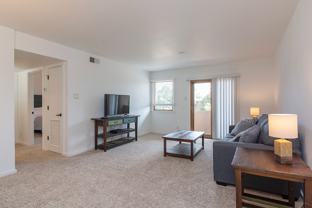 601 W San Mateo Rd #46 - Photo 1 of 1