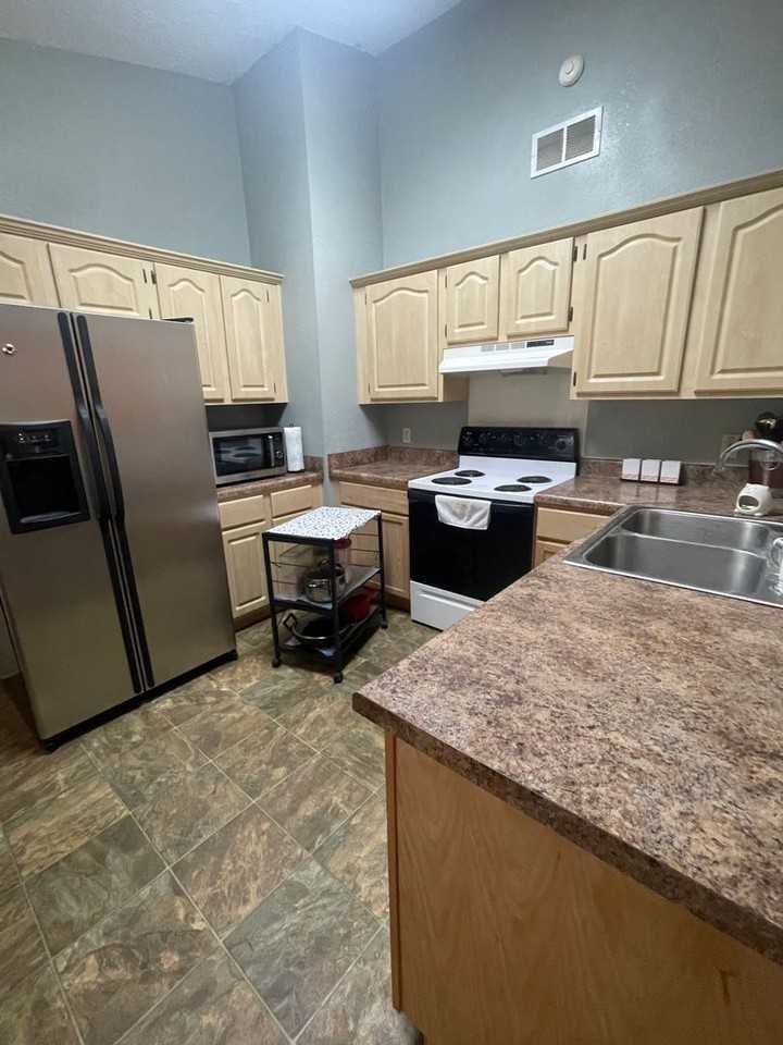 265 Osprey Dr - Photo 3 of 9