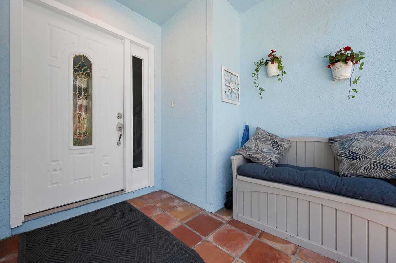 183 Shady Pine Ln - Photo 3 of 50